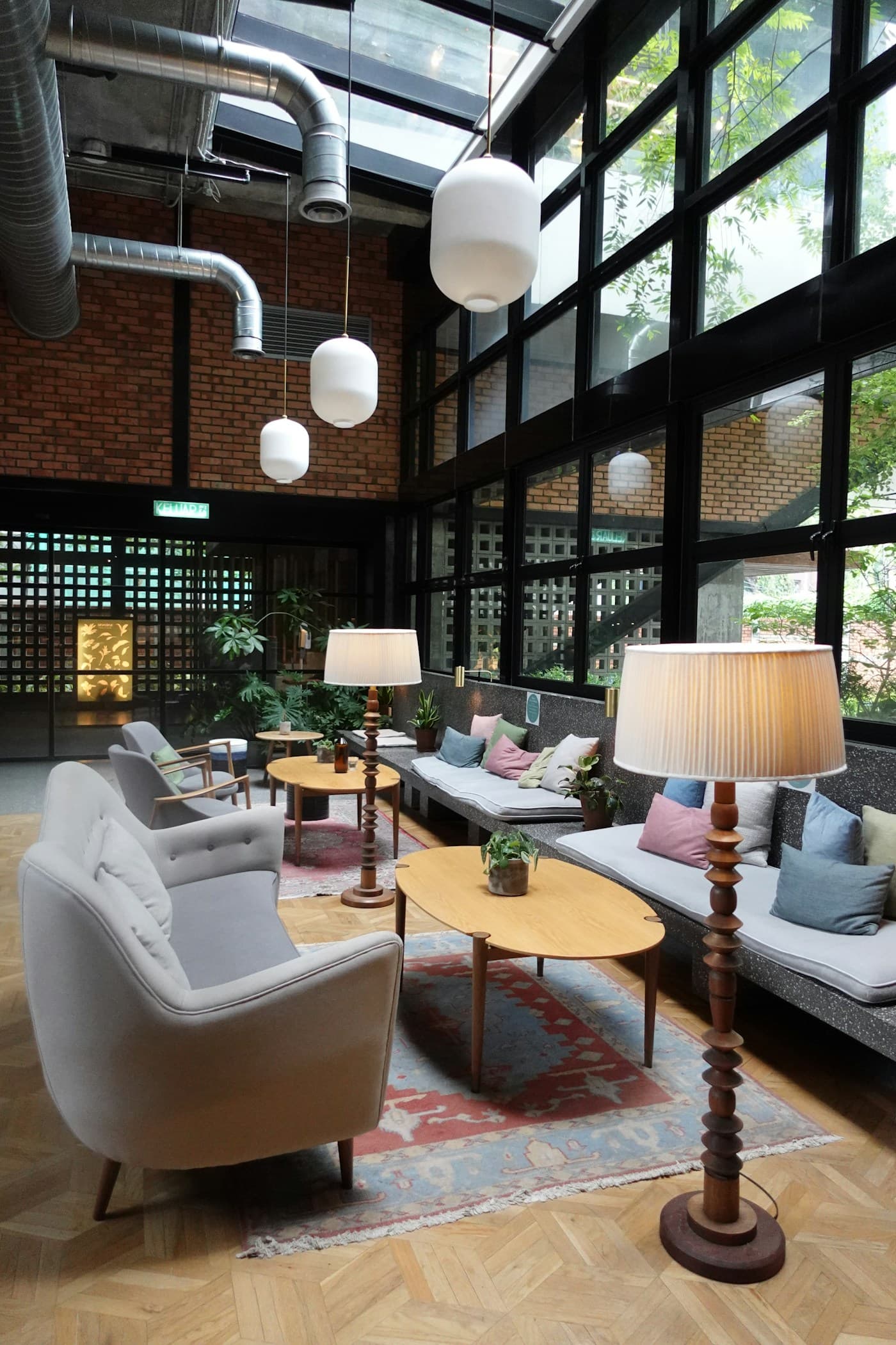 Accueil & services généraux — DX Facilities